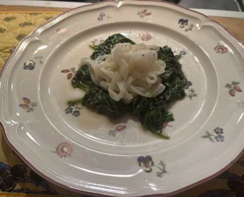 tagliatelle di calamaro e spinaci